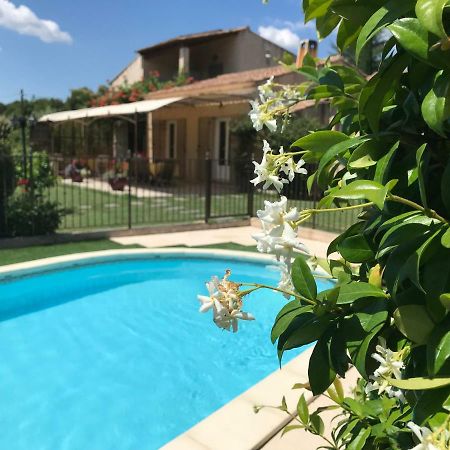 Gite L'Annexe Villelaure Экстерьер фото