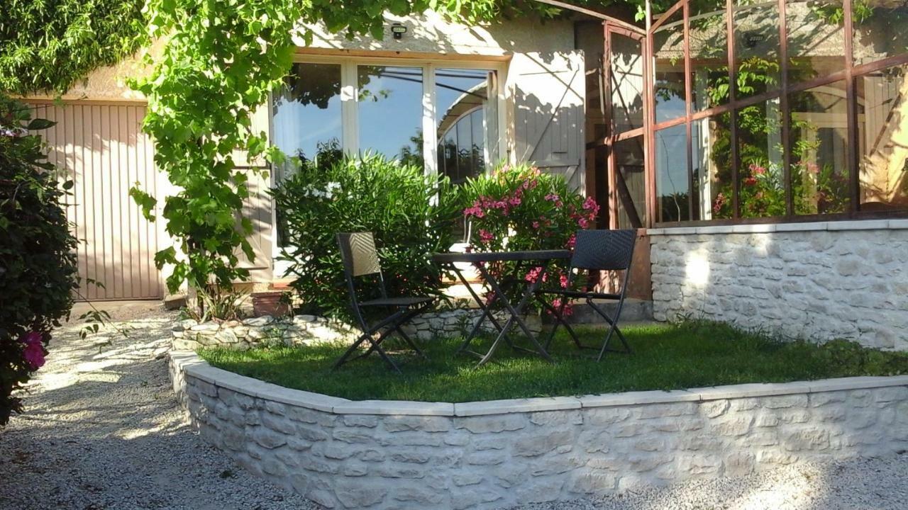 Gite L'Annexe Villelaure Экстерьер фото